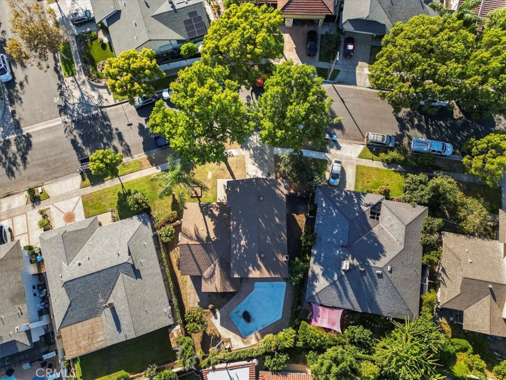 2525 N. Pacific Avenue