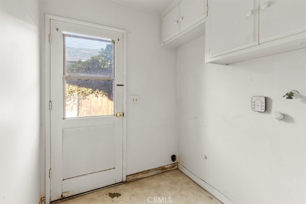 2525 N. Pacific Avenue