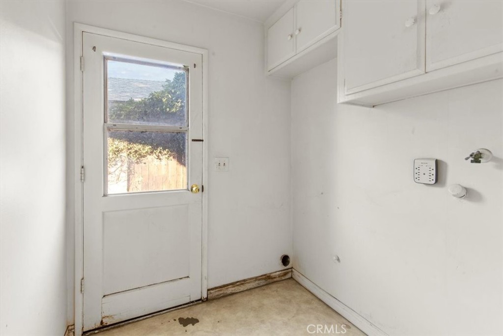 2525 N. Pacific Avenue