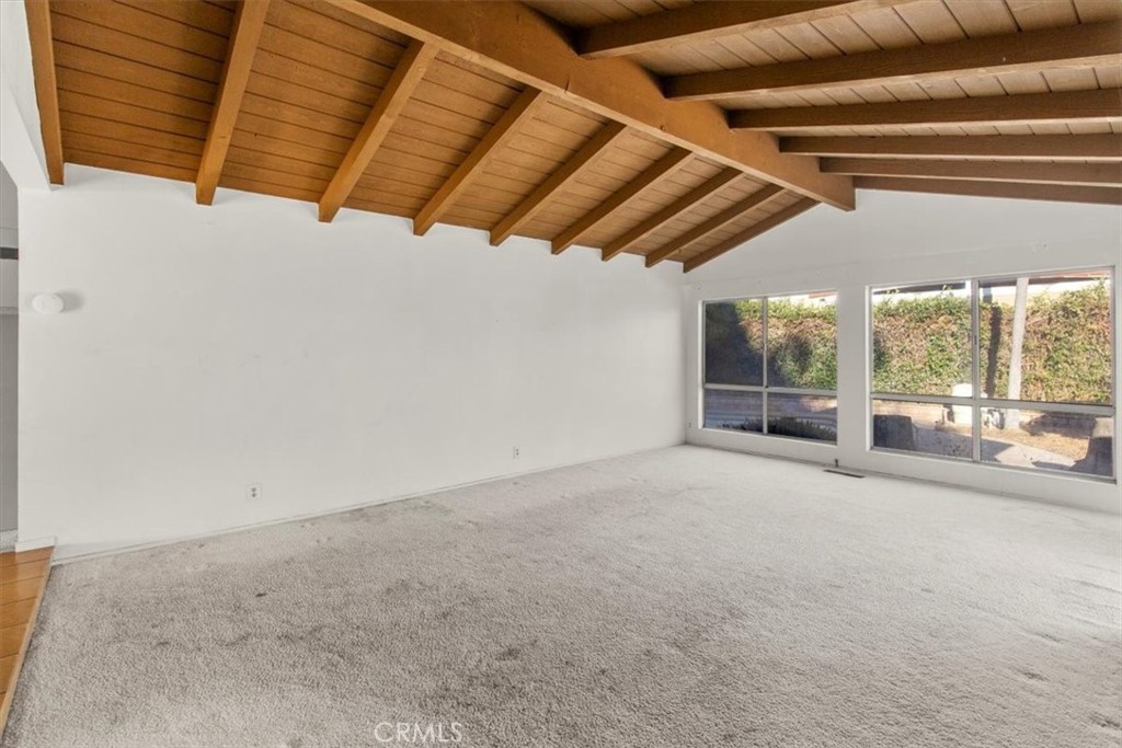 2525 N. Pacific Avenue