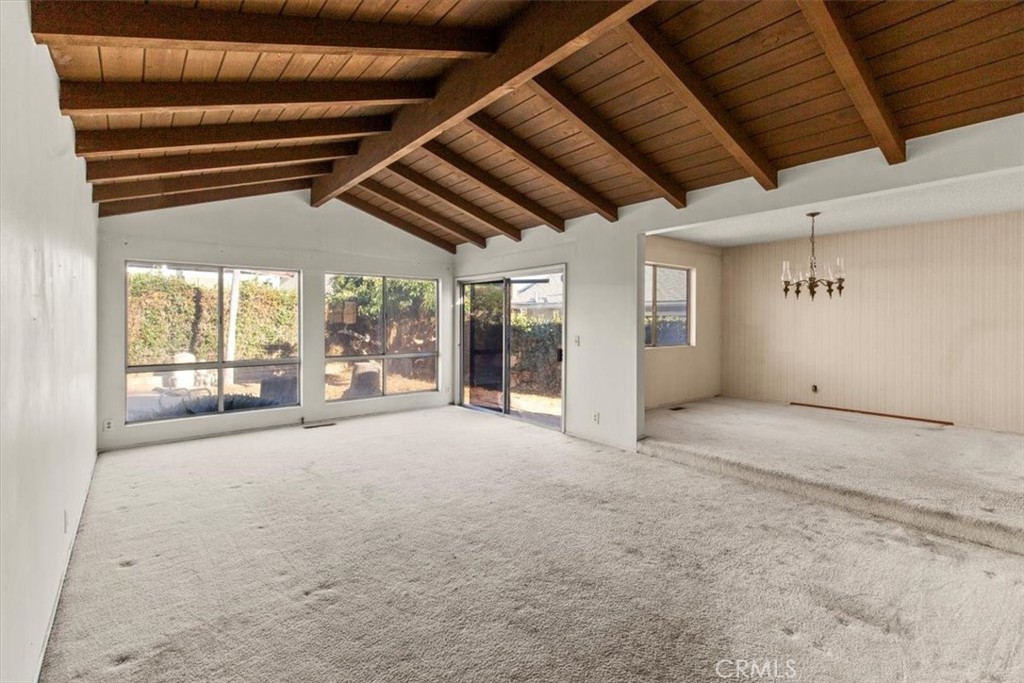 2525 N. Pacific Avenue