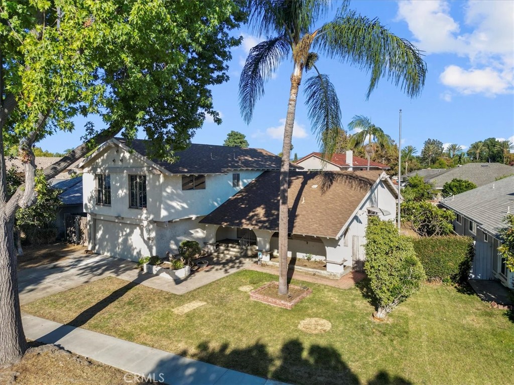 2525 N. Pacific Avenue