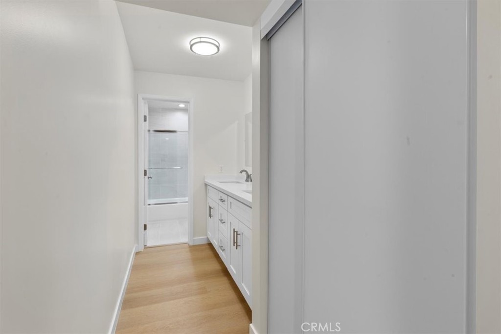 7505 Hampton Avenue 4