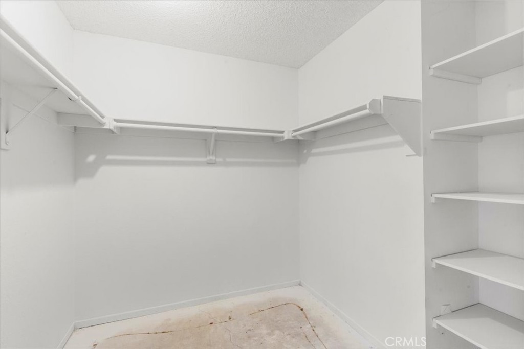 13511 Mountain Drive