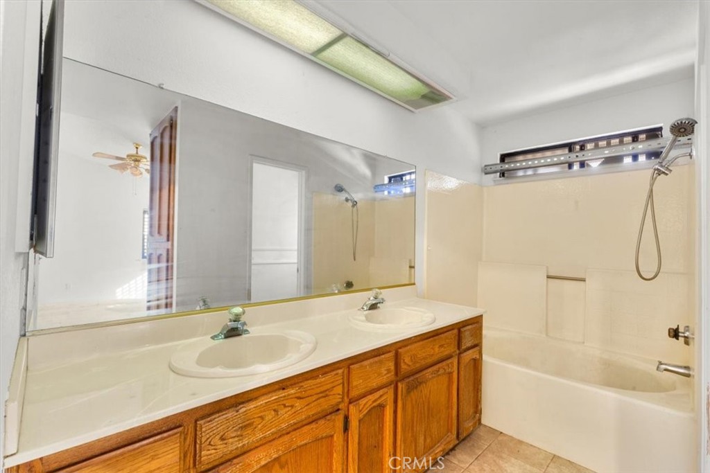 13511 Mountain Drive