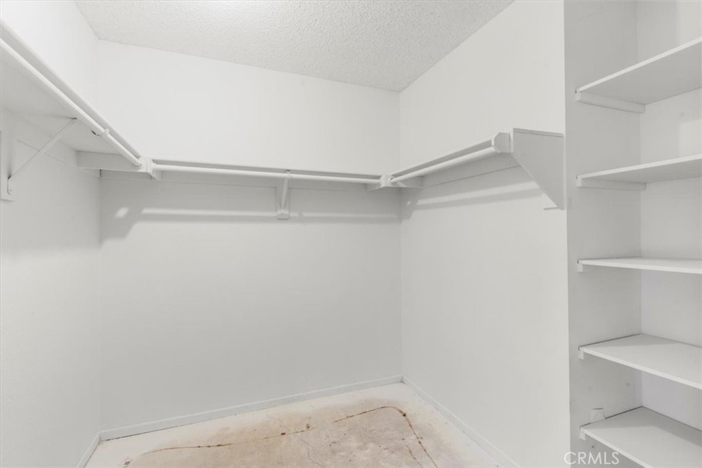 13511 Mountain Drive