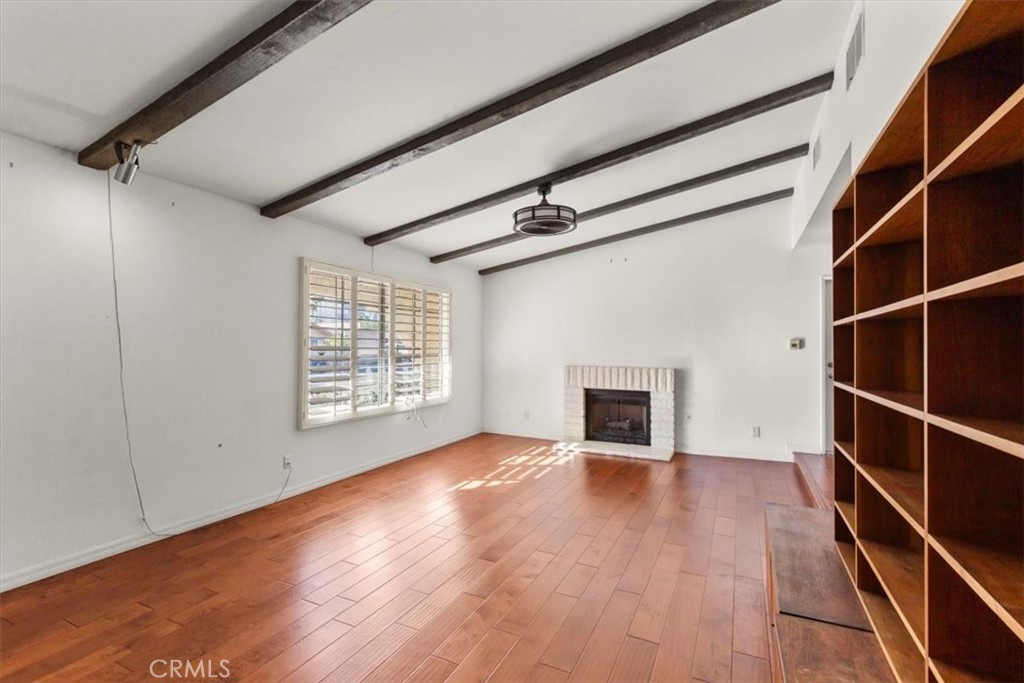 2250 Tamarisk