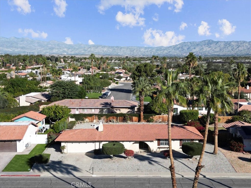 2250 Tamarisk