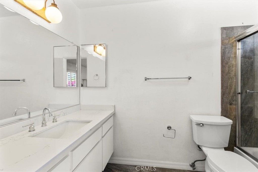 2250 Tamarisk