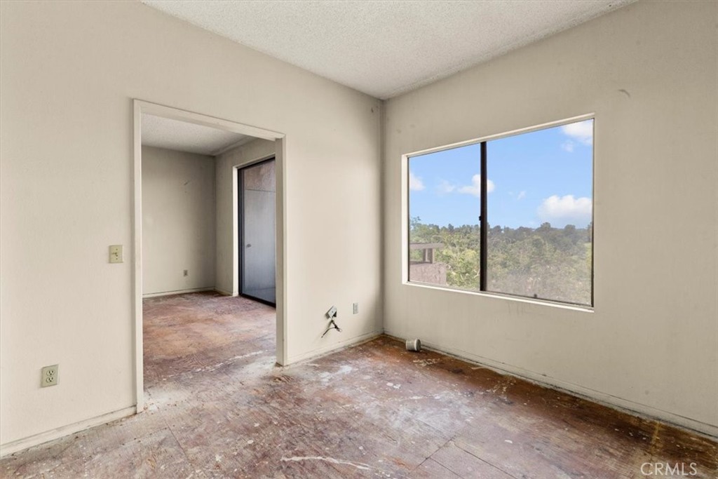 1140 Walnut Grove