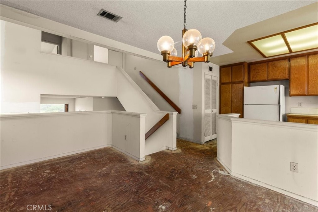 1140 Walnut Grove