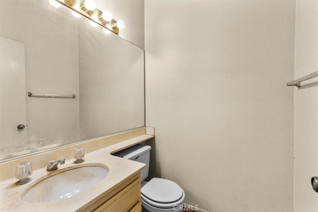 1140 Walnut Grove