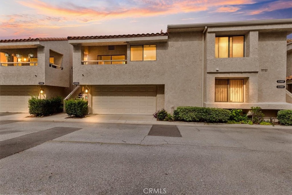 1140 Walnut Grove