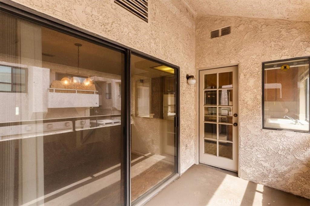 1140 Walnut Grove
