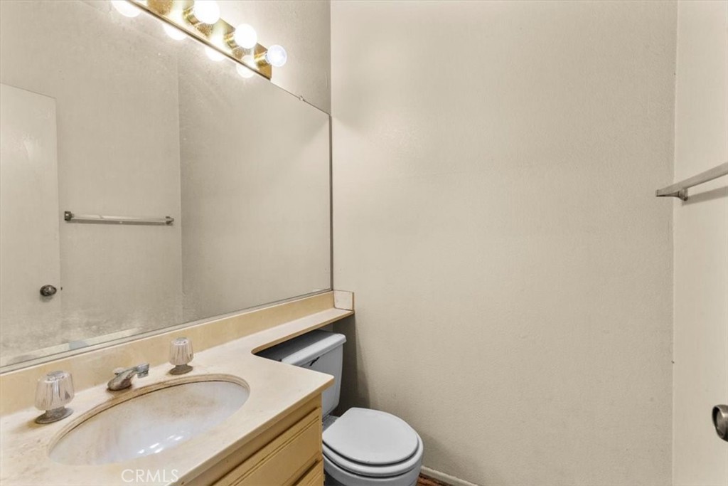 1140 Walnut Grove