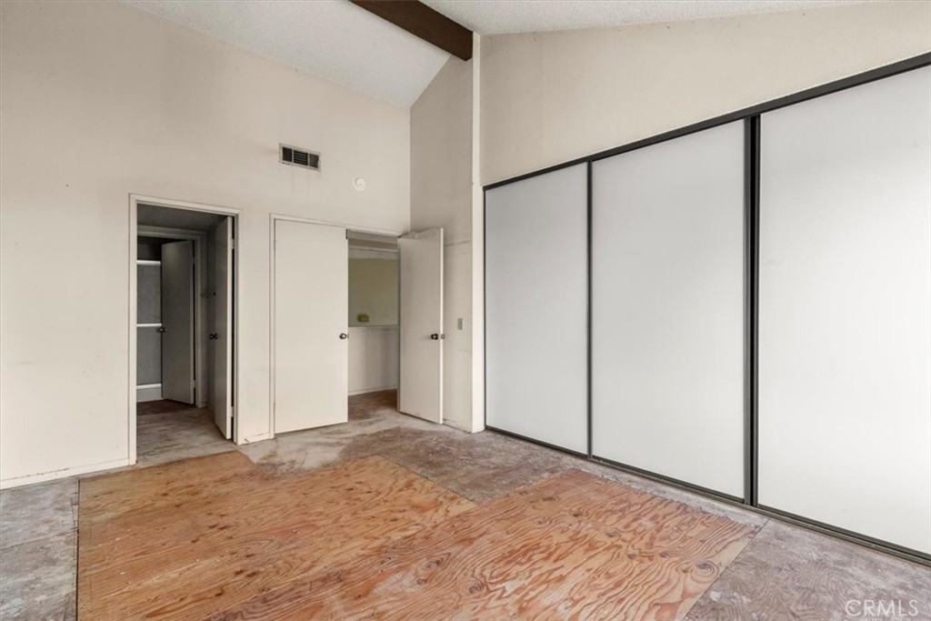 1140 Walnut Grove