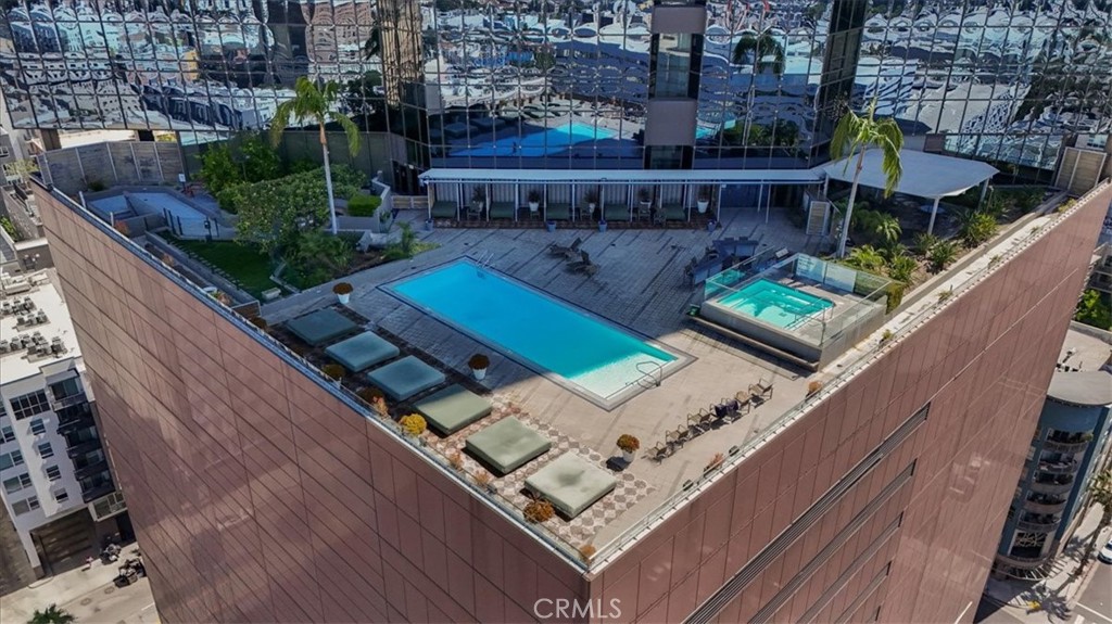 1100 Wilshire Boulevard 1812