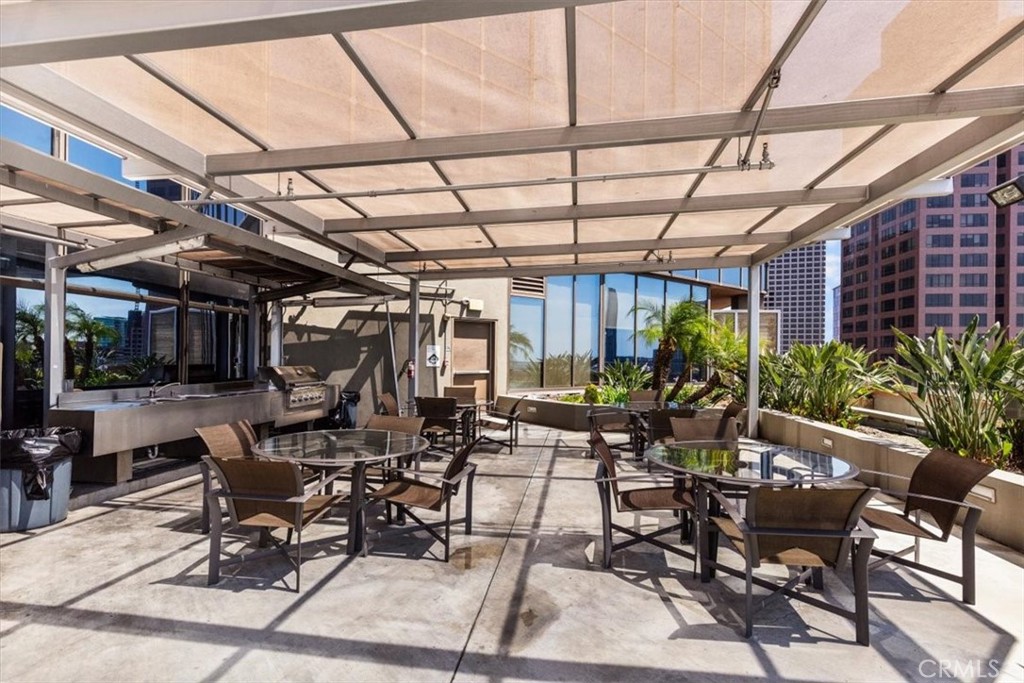 1100 Wilshire Boulevard 1812