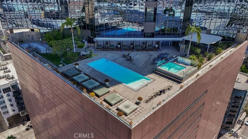 1100 Wilshire Boulevard 1812
