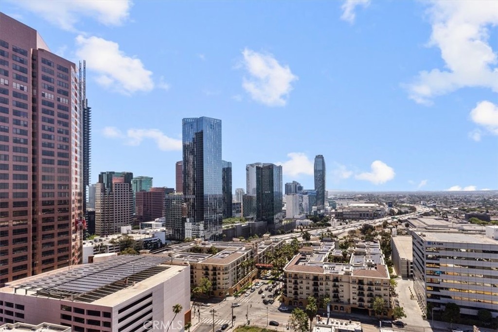 1100 Wilshire Boulevard 1812
