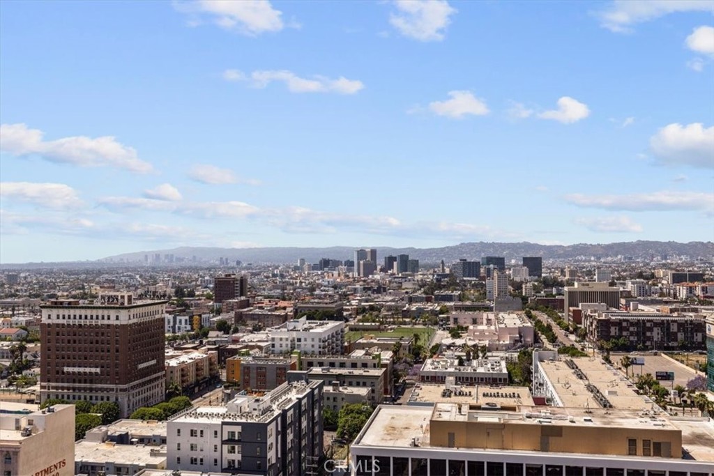 1100 Wilshire Boulevard 1812