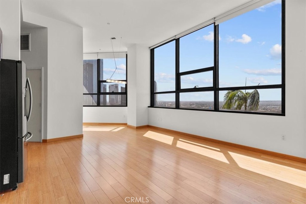 1100 Wilshire Boulevard 1812
