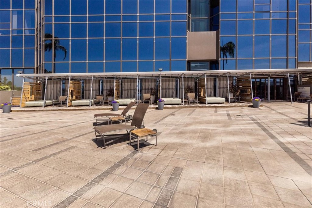 1100 Wilshire Boulevard 1812