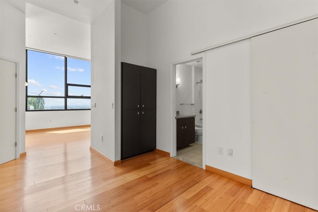 1100 Wilshire Boulevard 1812