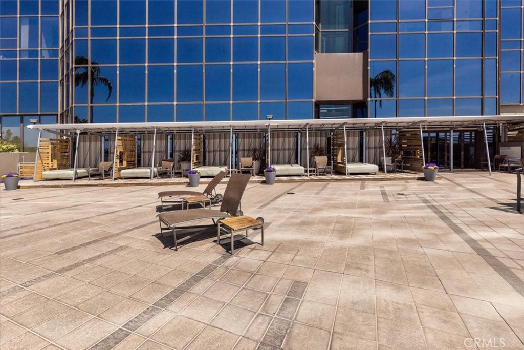 1100 Wilshire Boulevard 1812