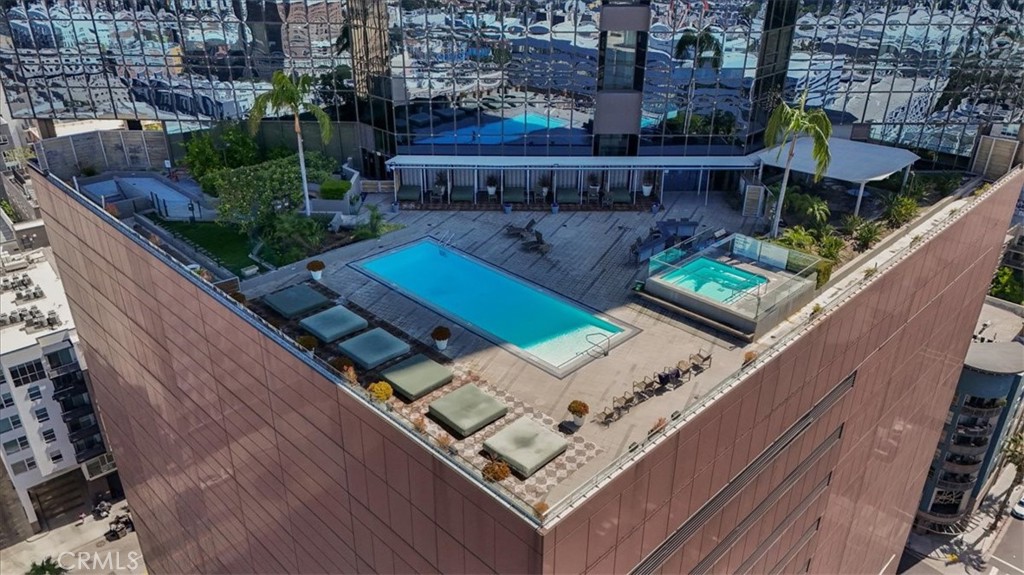 1100 Wilshire Boulevard 1812