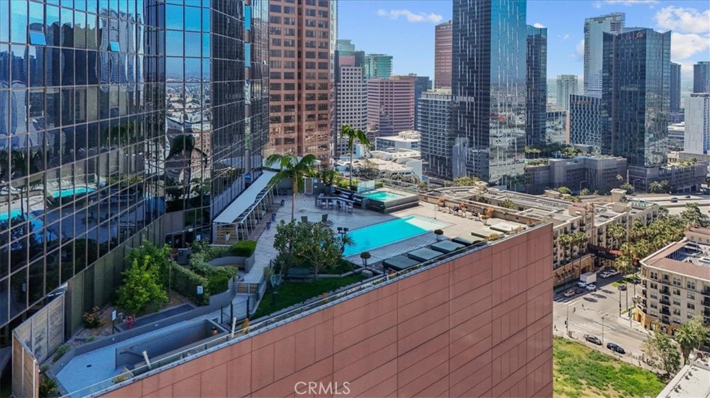 1100 Wilshire Boulevard 1812