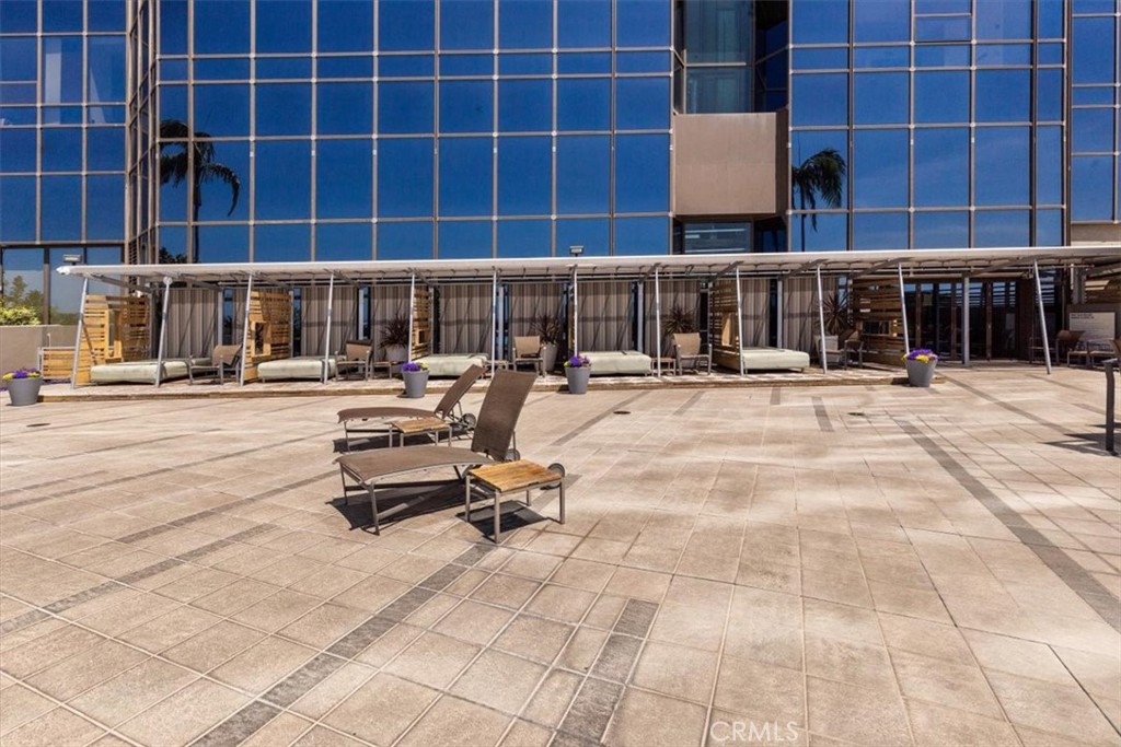 1100 Wilshire Boulevard 1812