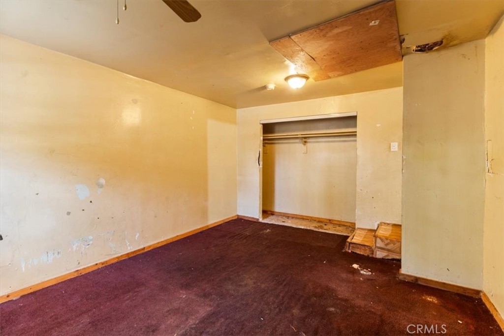 324 W 47th Place