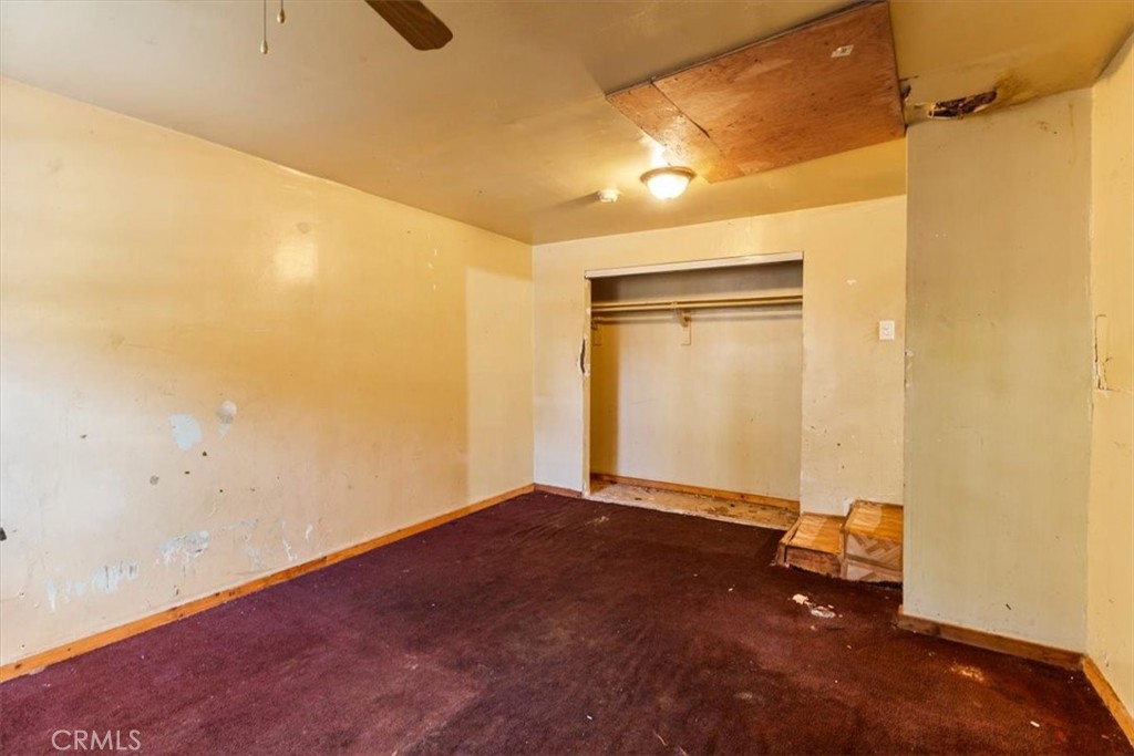 324 W 47th Place