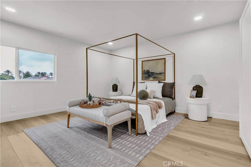 2525 N Pacific