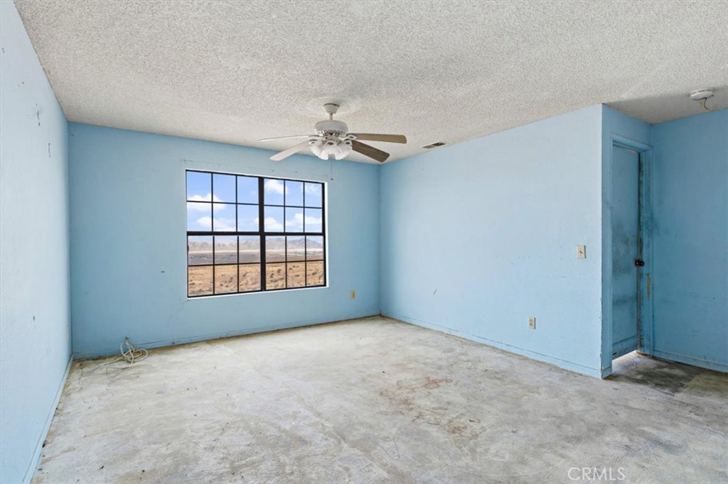 8885 Corto Road