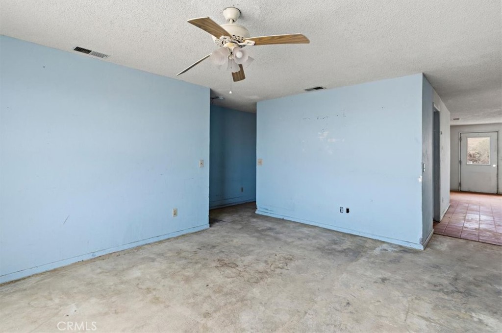8885 Corto Road