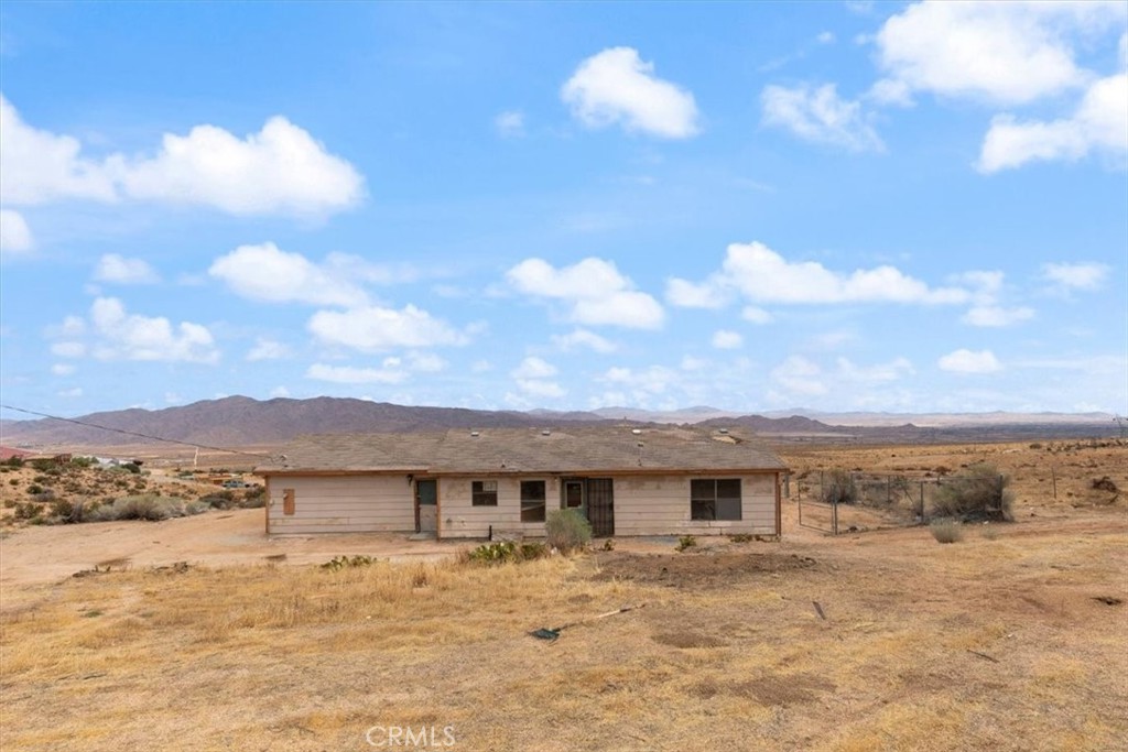 8885 Corto Road
