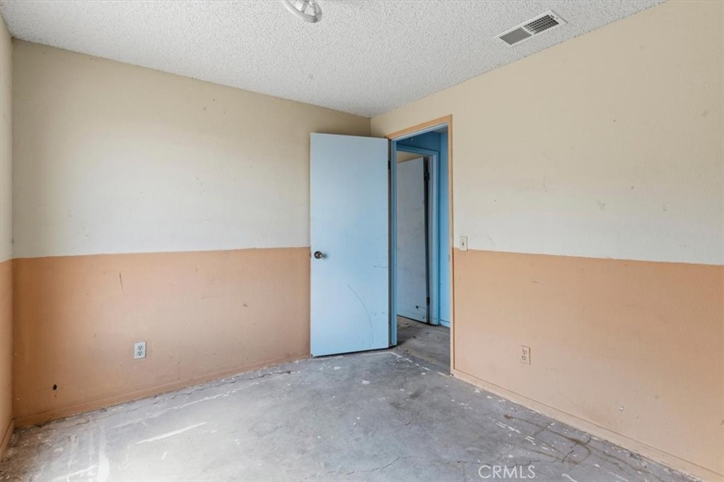 8885 Corto Road