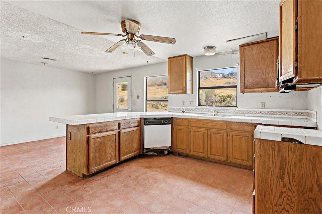 8885 Corto Road