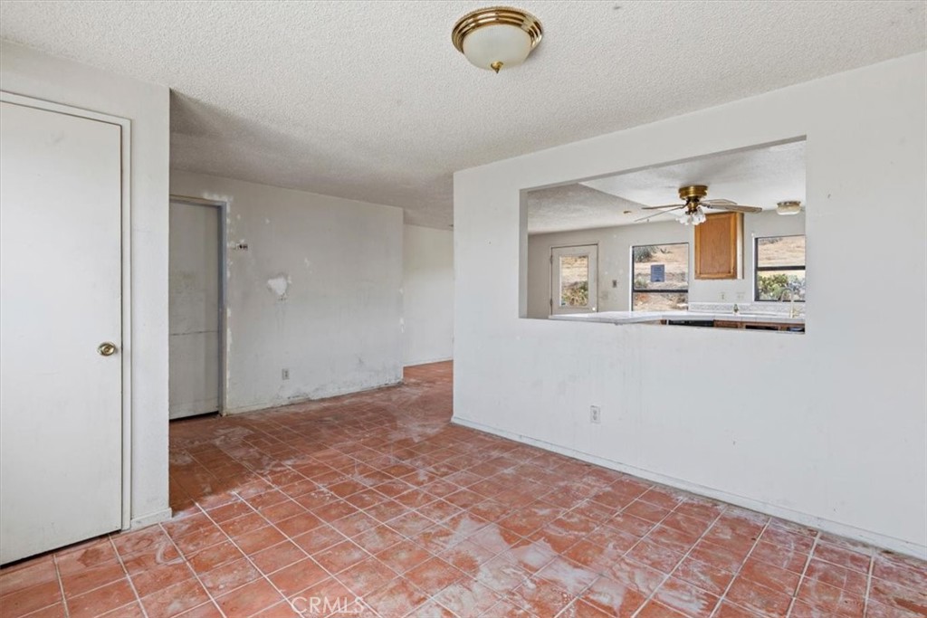 8885 Corto Road
