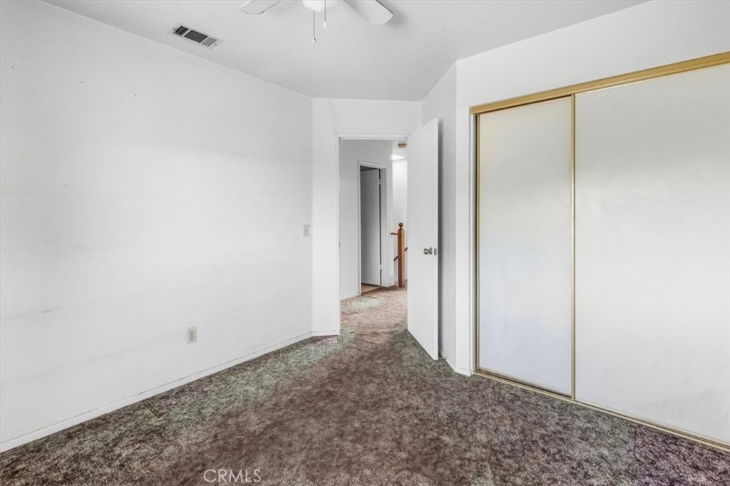 2243 N Maple