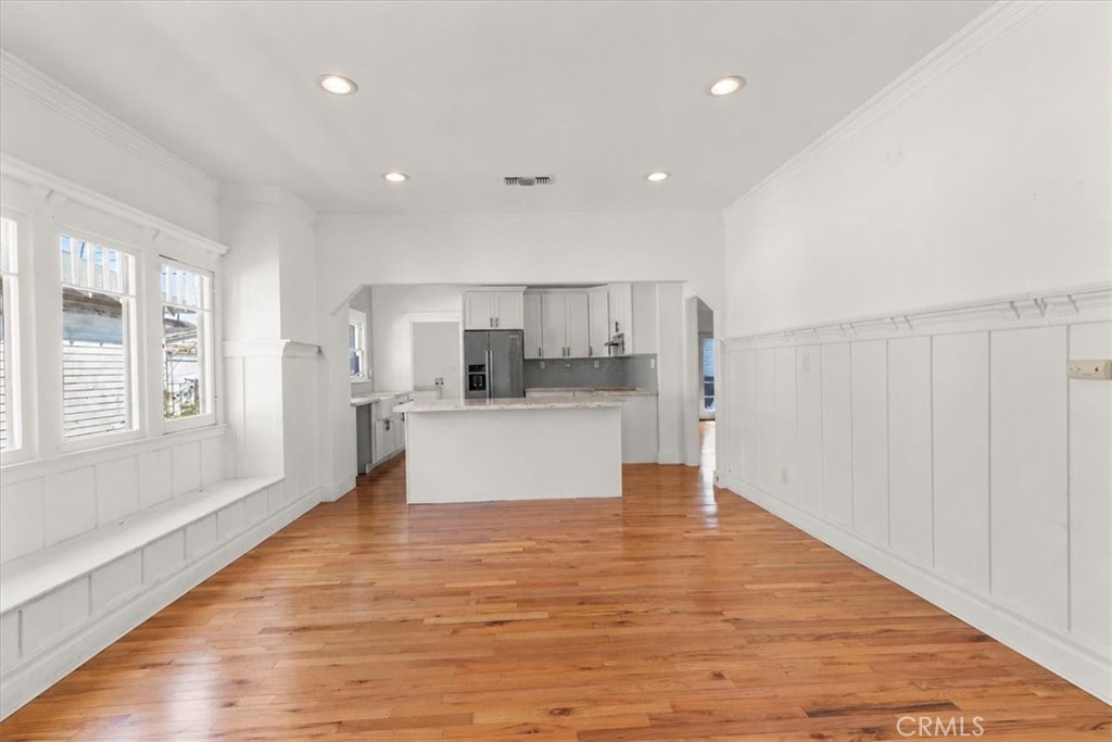 2134 W 29th