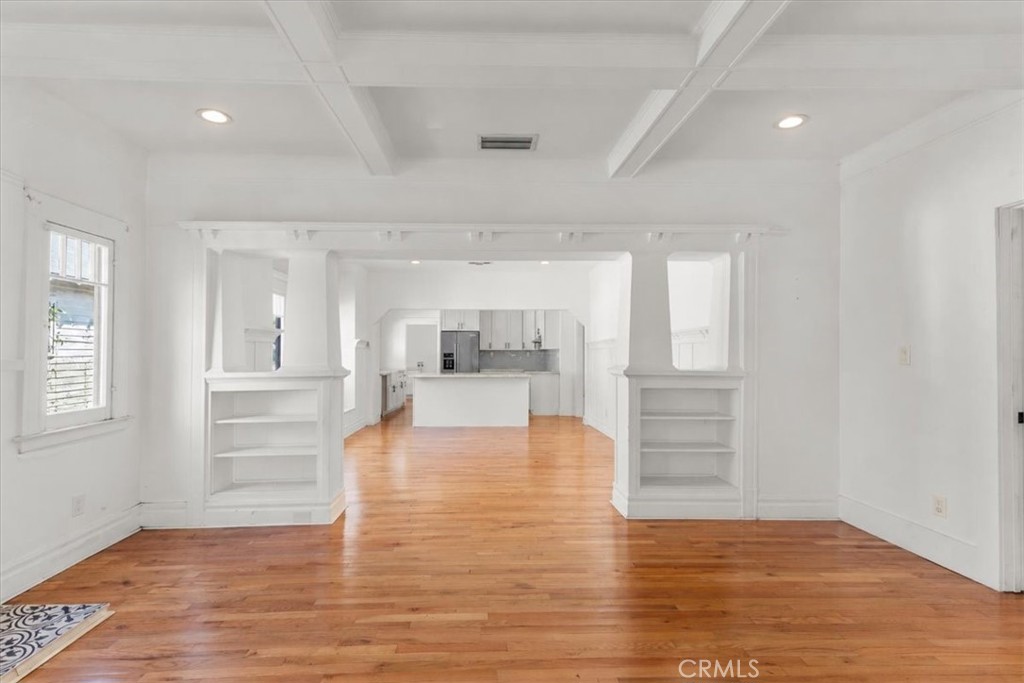 2134 W 29th