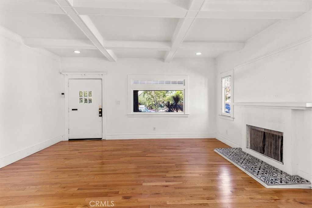2134 W 29th