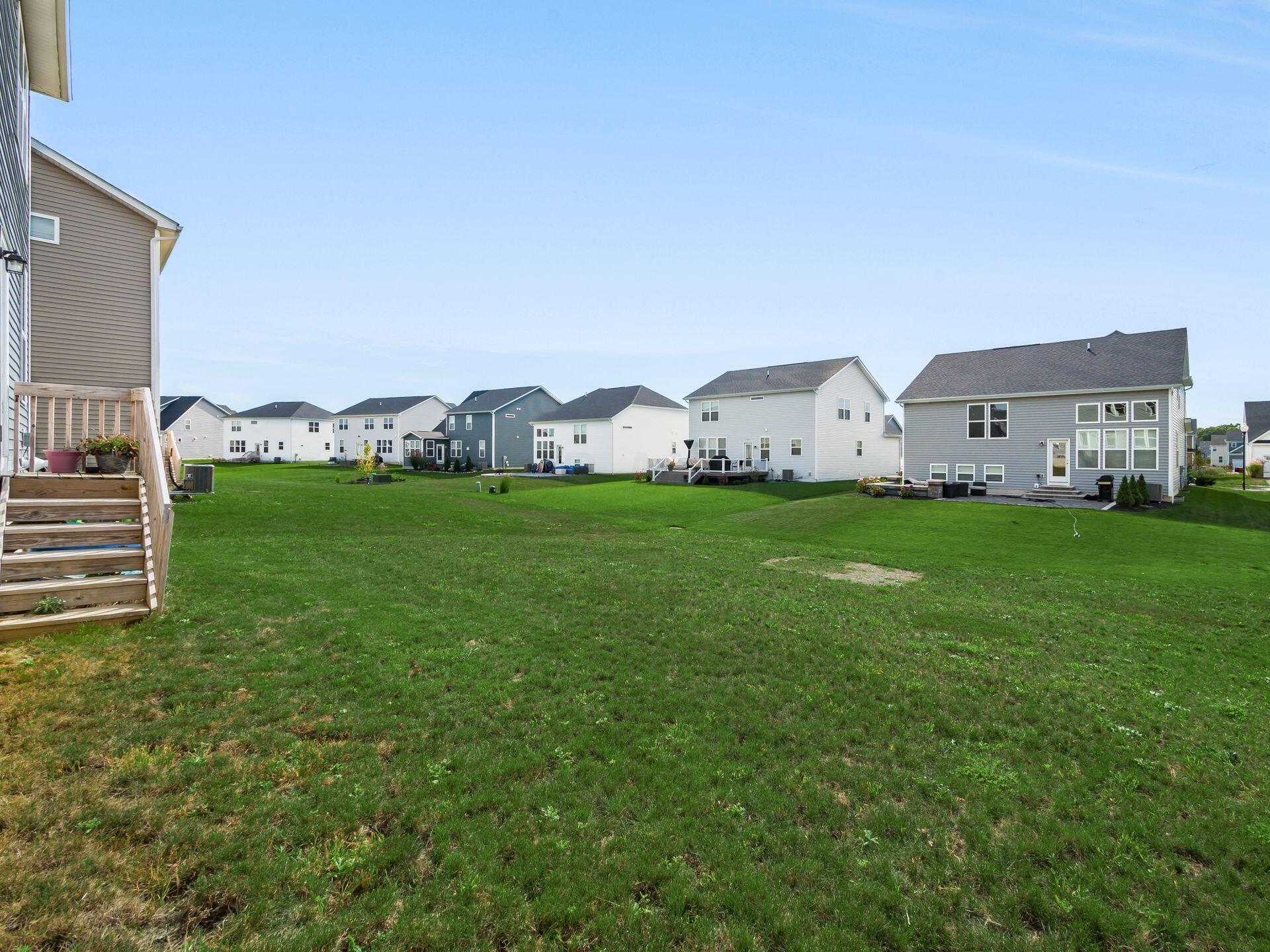 121 Leather Leaf Circle