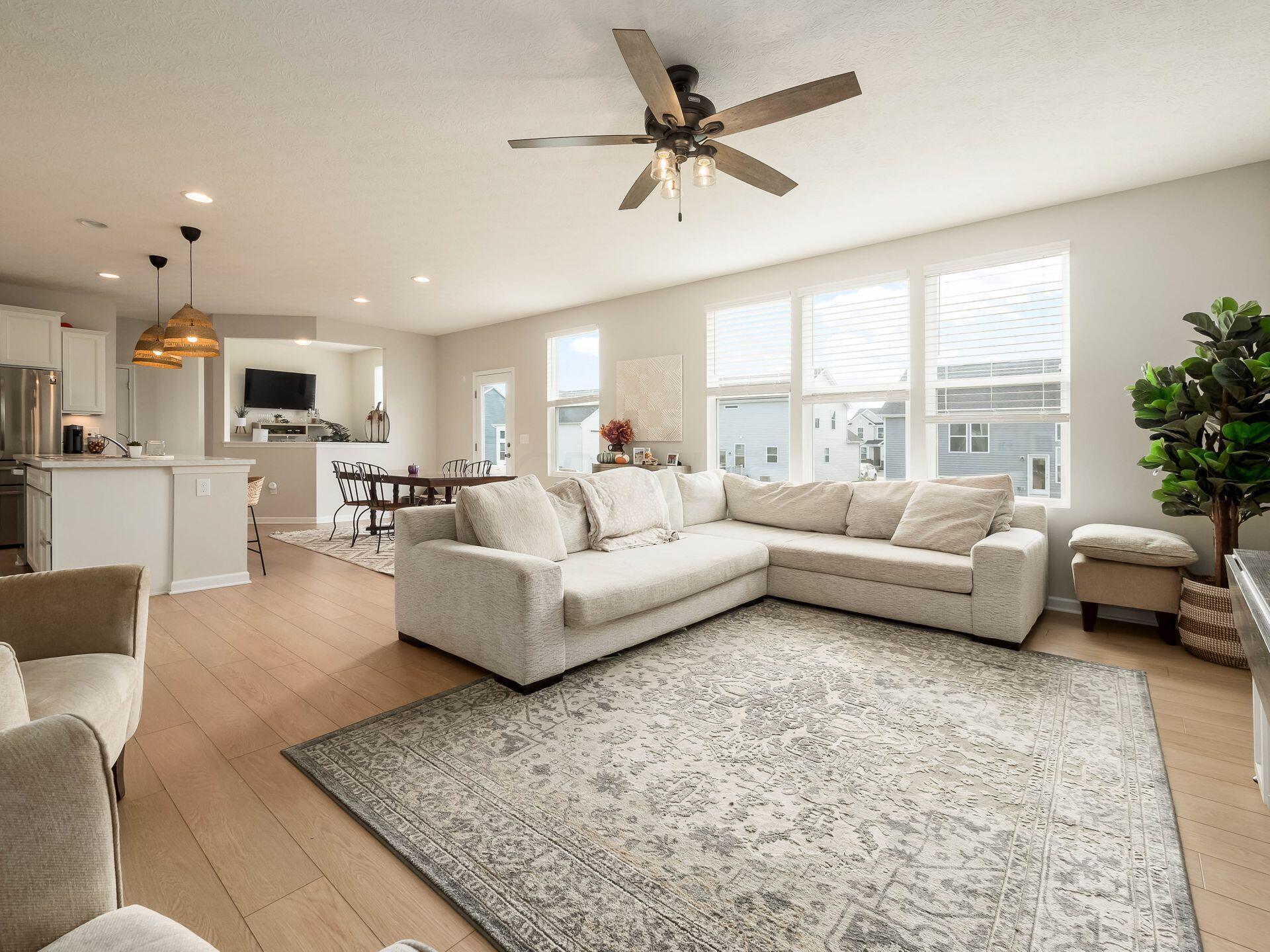 121 Leather Leaf Circle