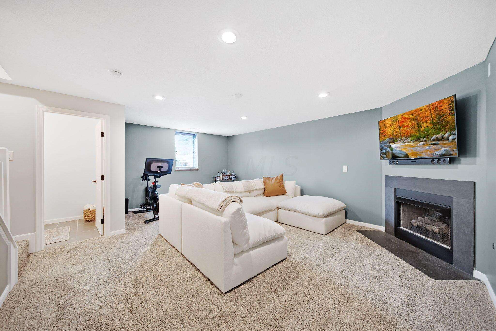 5858 Andrew John Drive, 19