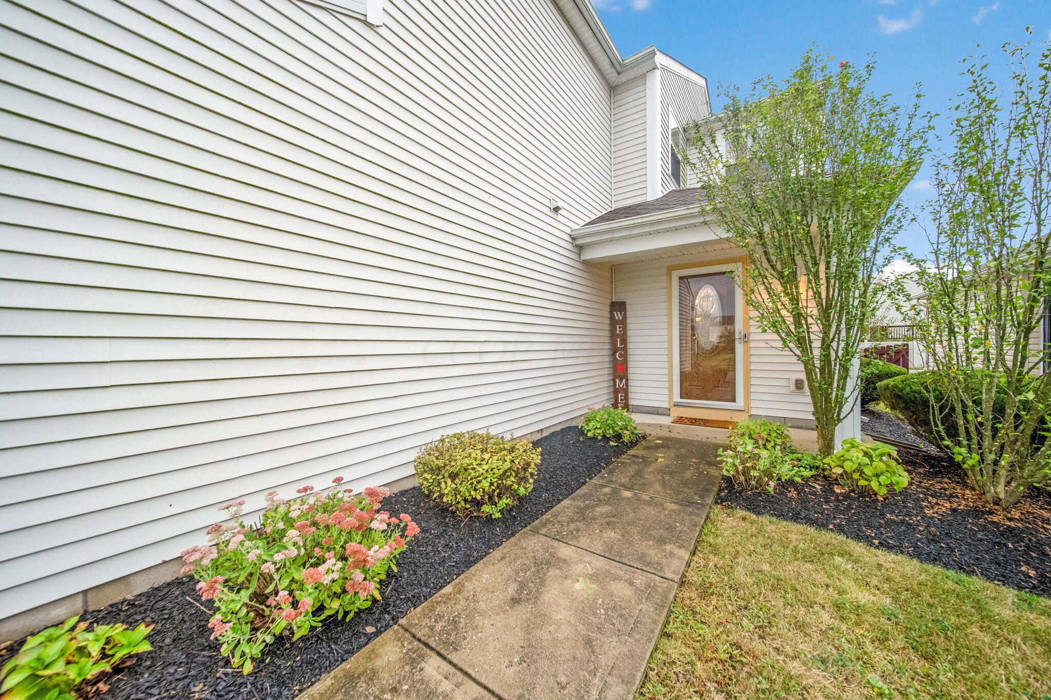 6879 Willow Bloom Drive