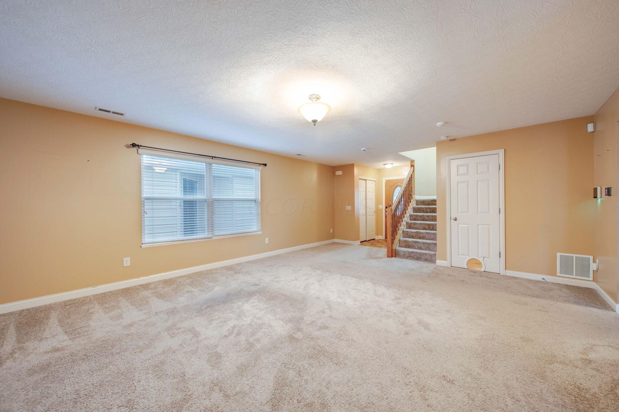 6879 Willow Bloom Drive